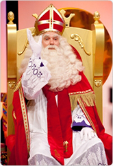 Sinterklaas op zijn troon, zwaaien